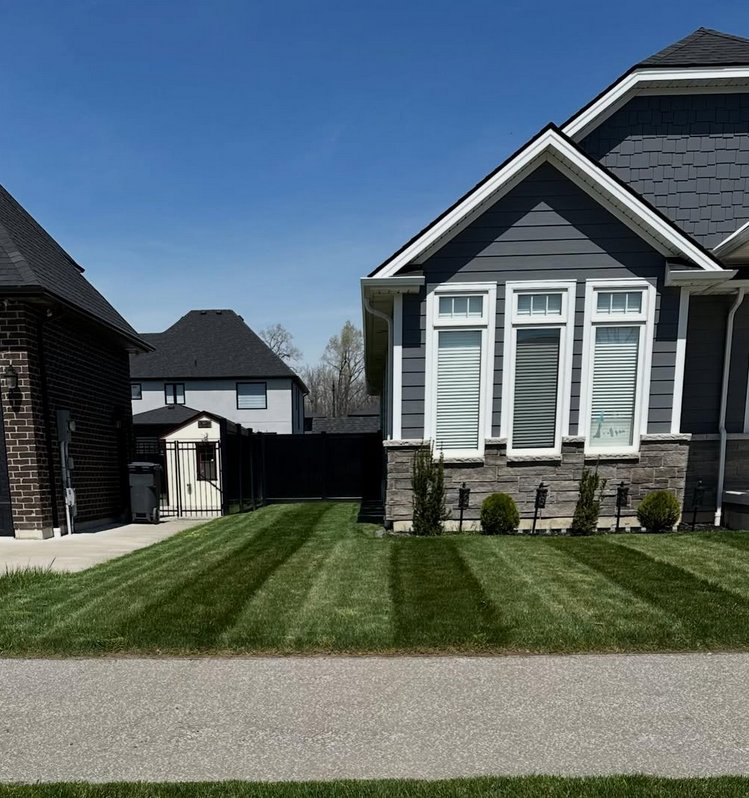 A Cut Above lawn care work